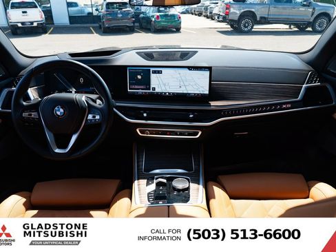 Used 2024 BMW X5 xDrive40i w/ Premium Package AWD/4WD image 9