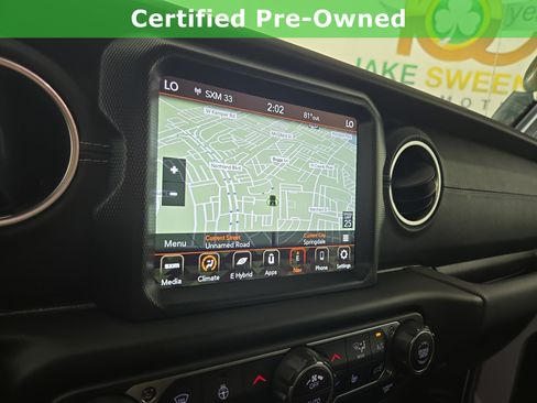 Used 2023 Jeep Wrangler Unlimited Sahara w/ Cold Weather Group AWD/4WD image 21