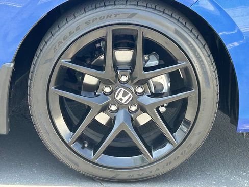 Used 2024 Honda Civic Sport image 9