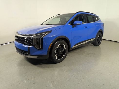 New 2026 Kia Sportage EX w/ EX Panorama Roof Package FWD image 3