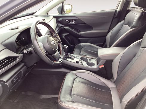 Certified 2024 Subaru Crosstrek 2.5i Limited w/ Crosstrek Mirror Package image 9