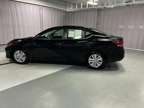 Used 2025 Nissan Sentra S FWD image 4
