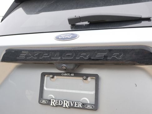 Used 2021 Ford Explorer ST w/ Equipment Group 401A image 18