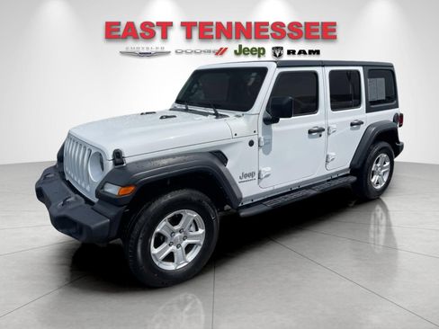 Used 2023 Jeep Wrangler Unlimited Sport AWD/4WD image 7