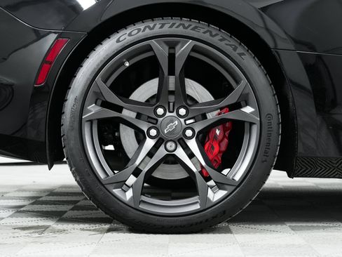 Used 2022 Chevrolet Camaro SS RWD image 30