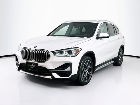 Used 2021 BMW X1 xDrive28i w/ Convenience Package image 3