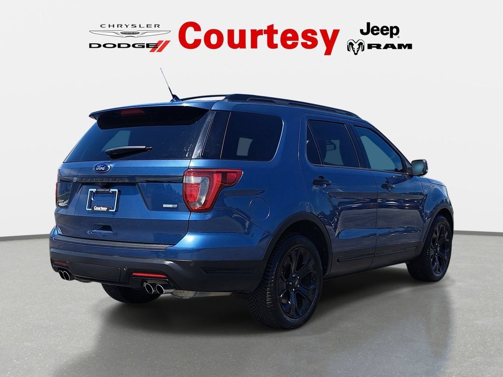 Used 2019 Ford Explorer Sport w/ Equipment Group 401A AWD/4WD image 4