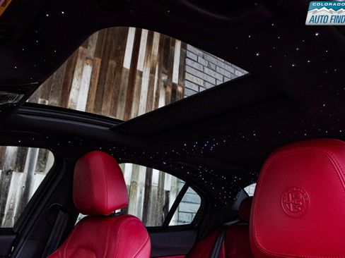 Used 2021 Alfa Romeo Giulia Ti Sport image 25