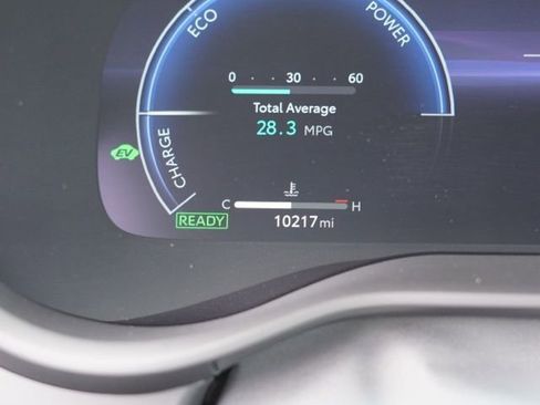 Certified 2025 Toyota Sienna Platinum AWD/4WD image 21