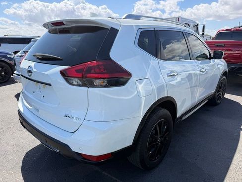 Used 2020 Nissan Rogue SV AWD/4WD image 4