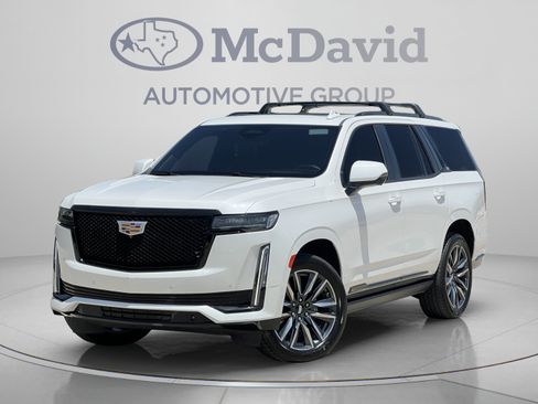 Used 2022 Cadillac Escalade Sport Platinum w/ Heavy-Duty Trailer Package AWD/4WD image 1