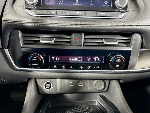 Certified 2023 Nissan Rogue SV AWD/4WD image 13