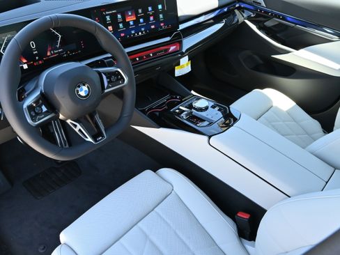 New 2026 BMW 540i xDrive w/ Executive Package AWD/4WD image 13