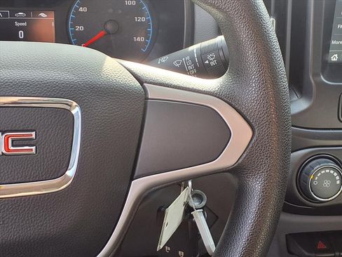 Used 2022 GMC Canyon Elevation Standard w/ Convenience Package image 17