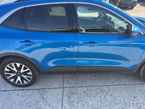 Used 2020 Ford Escape SEL image 8