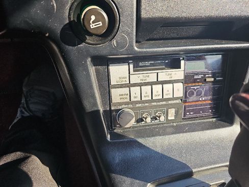 Used 1987 Toyota Supra image 15