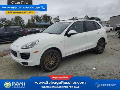Used 2017 Porsche Cayenne S Platinum AWD/4WD image 1