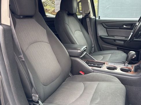 Used 2014 Chevrolet Traverse LT w/ All-Star Edition AWD/4WD image 5
