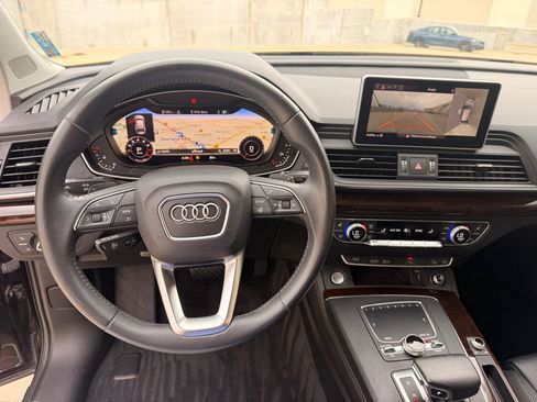 Used 2018 Audi Q5 Prestige AWD/4WD image 11