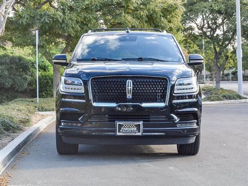 Used 2021 Lincoln Navigator L Reserve image 2