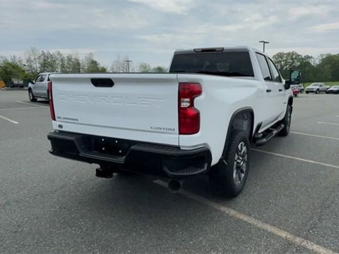 New 2025 Chevrolet Silverado 2500 Custom w/ Custom Value Package image 8
