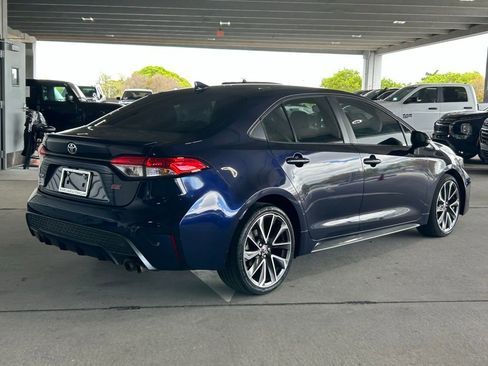 Used 2022 Toyota Corolla SE FWD image 3