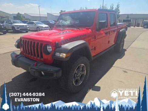 Used 2023 Jeep Gladiator Rubicon w/ Cold Weather Group AWD/4WD image 9