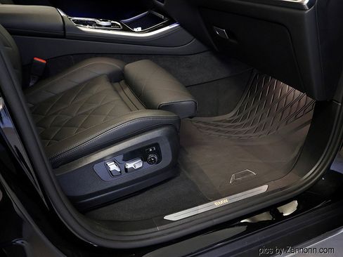 Certified 2024 BMW X5 xDrive40i w/ Executive Package image 38