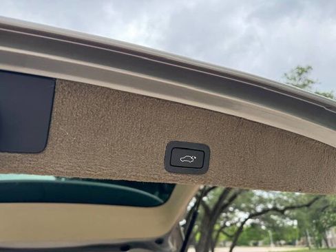 Used 2011 Volvo XC60 3.2 image 17