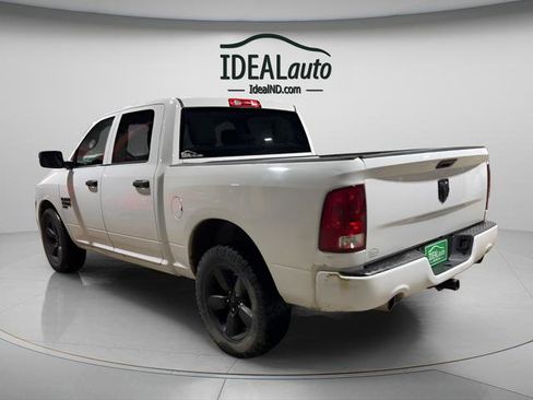 Used 2019 RAM 1500 Express w/ Express Value Package image 3