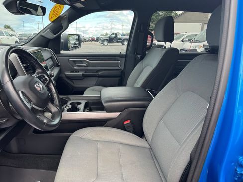 Used 2022 RAM 1500 Big Horn AWD/4WD image 11