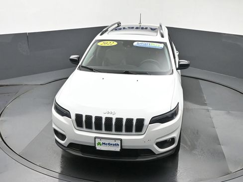 Used 2022 Jeep Cherokee Latitude Lux w/ Sun & Sound Group AWD/4WD image 26