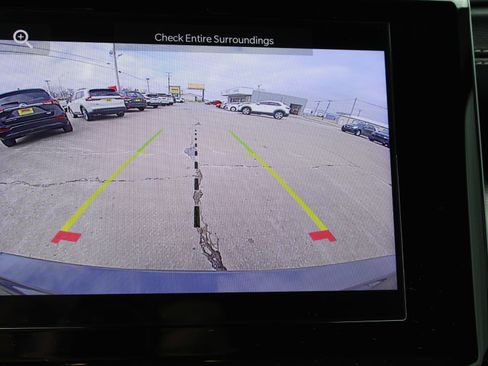 Used 2024 Jeep Grand Cherokee L Laredo image 46