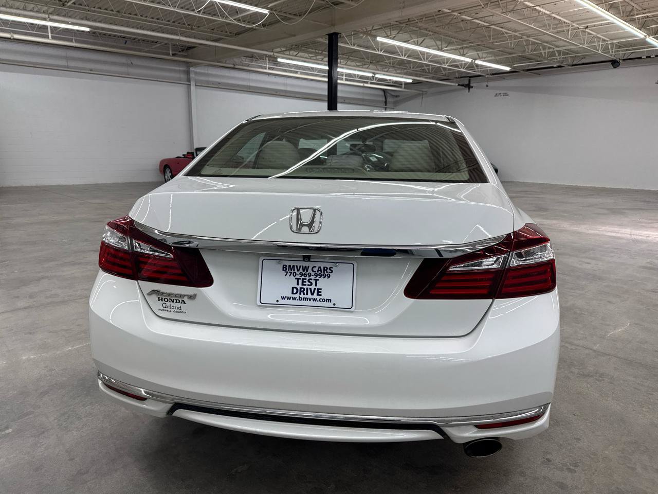 Used 2016 Honda Accord LX image 9