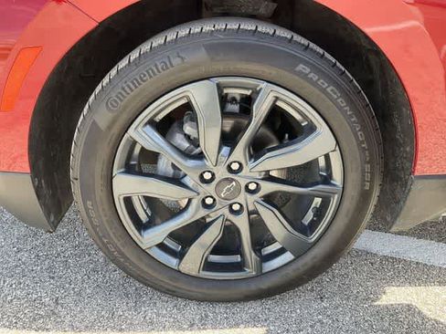 Used 2023 Chevrolet Equinox RS w/ RS Leather Package FWD image 11