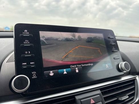 Used 2018 Honda Accord EX-L image 23