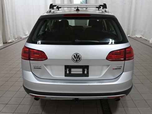 Used 2017 Volkswagen Golf Alltrack S AWD/4WD image 10