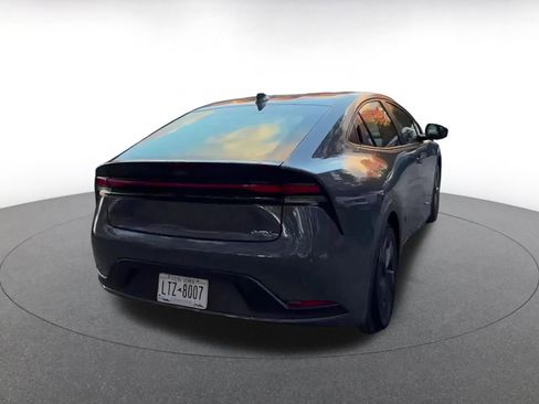 Used 2025 Toyota Prius LE image 14