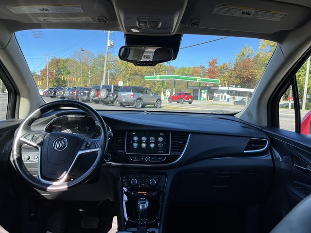 Used 2019 Buick Encore Essence w/ Experience Buick Package AWD/4WD image 33