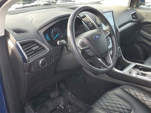 Certified 2023 Ford Edge Titanium image 11