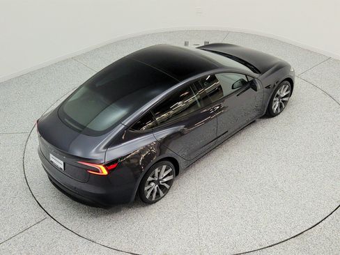 Used 2024 Tesla Model 3 Long Range RWD image 25