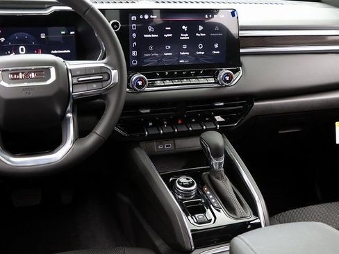 New 2026 GMC Canyon Elevation w/ Convenience Package image 17