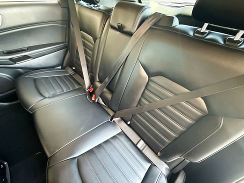 Used 2019 Ford Edge SEL w/ Equipment Group 201A FWD image 24