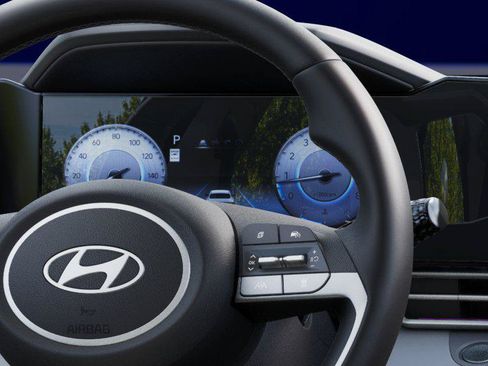 New 2026 Hyundai Elantra Limited FWD image 14