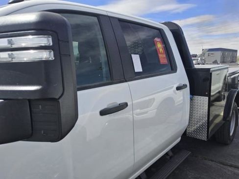 Used 2025 Chevrolet Silverado 3500 W/T w/ WT Convenience Package AWD/4WD image 9