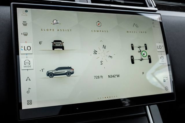 New 2026 Land Rover Range Rover Velar S AWD/4WD image 34