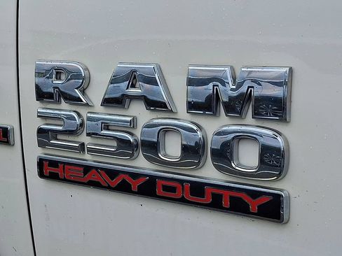 Used 2017 RAM 2500 SLT AWD/4WD image 30