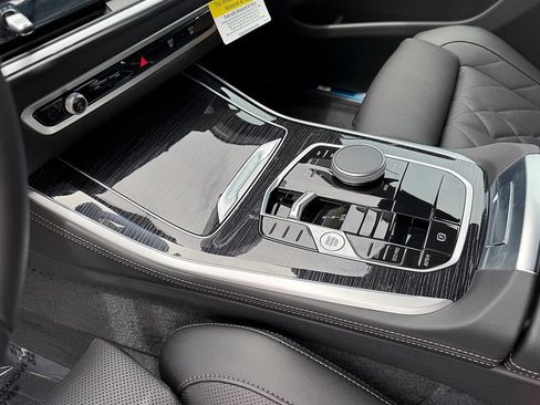 New 2026 BMW X5 sDrive40i w/ M Sport Package RWD image 12