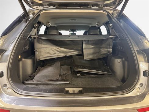 Used 2022 Mitsubishi Outlander SE image 24