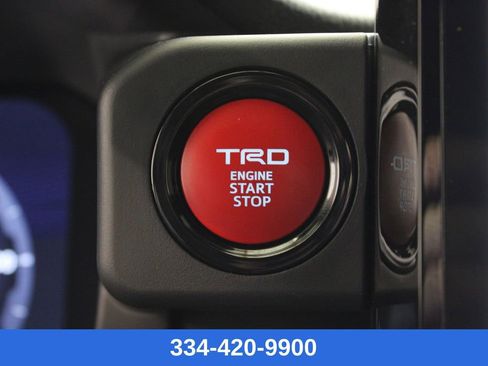 Used 2025 Toyota Tacoma TRD Sport image 11